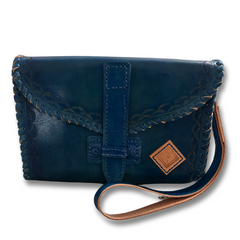 ITUNI WRISTLET